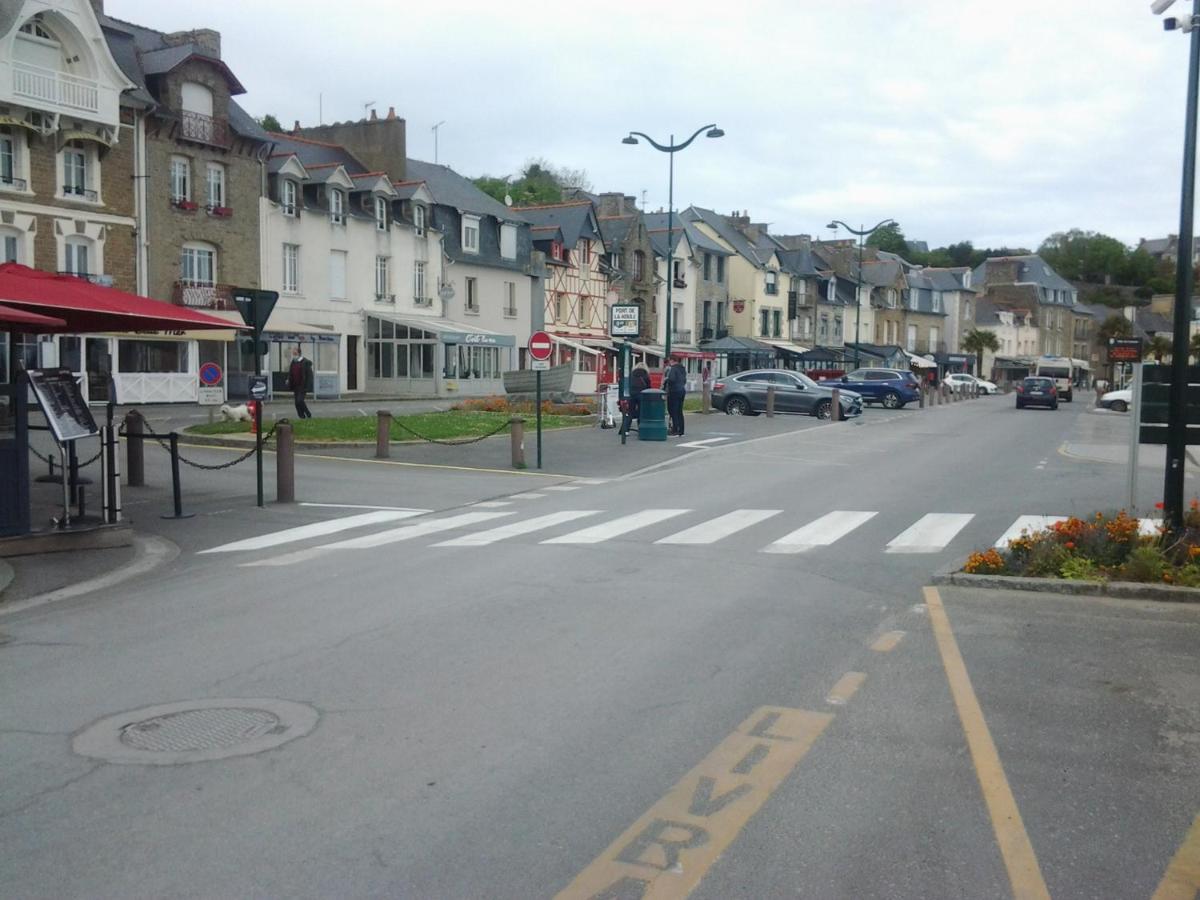 Appartement Rue Georges V - Port De La Houle Cancale Bagian luar foto