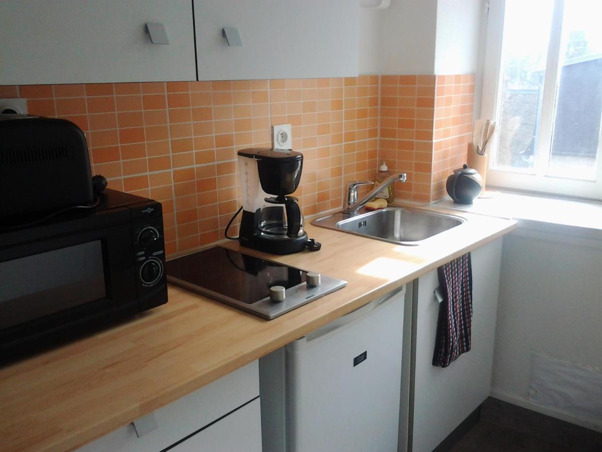 Appartement Rue Georges V - Port De La Houle Cancale Bagian luar foto
